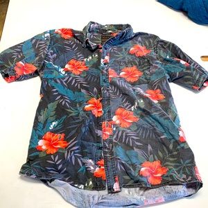 Dues ex machina short sleeve shirt